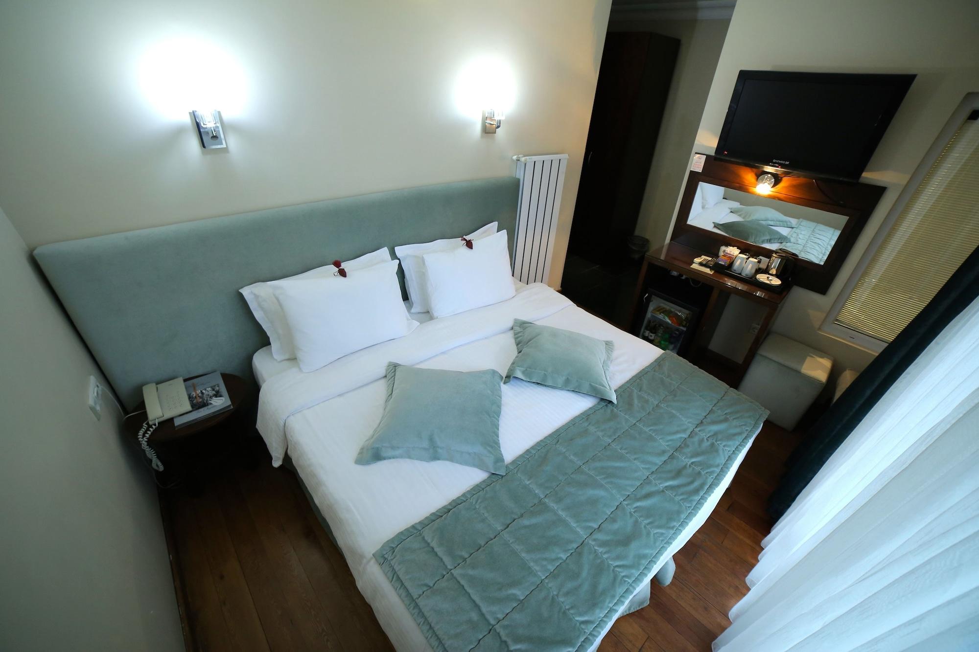 Tria Elegance Istanbul Hotell Exteriör bild