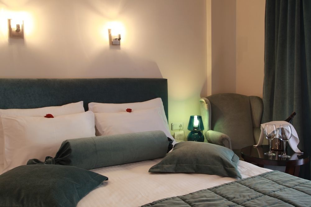 Tria Elegance Istanbul Hotell Exteriör bild